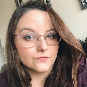 Meet your Posher, Tami